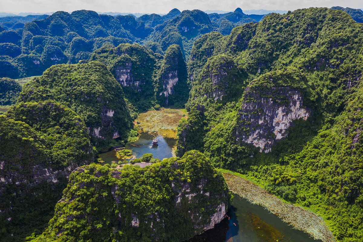 Tràng An tuyến 1 - Khám phá các điểm du lịch tâm linh tại Ninh Bình 3