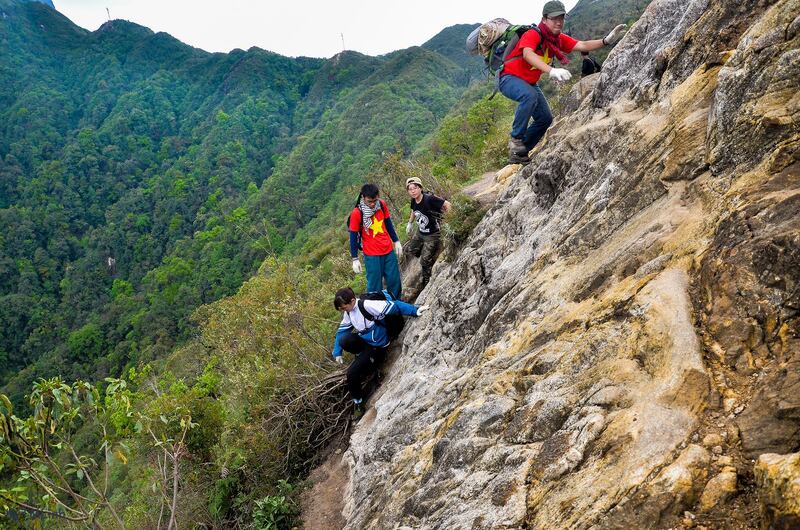 Review trekking Fansipan đỉnh núi cao nhất Đông Dương 2