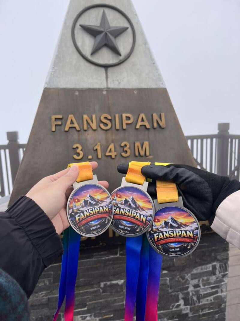 Review trekking Fansipan đỉnh núi cao nhất Đông Dương 5