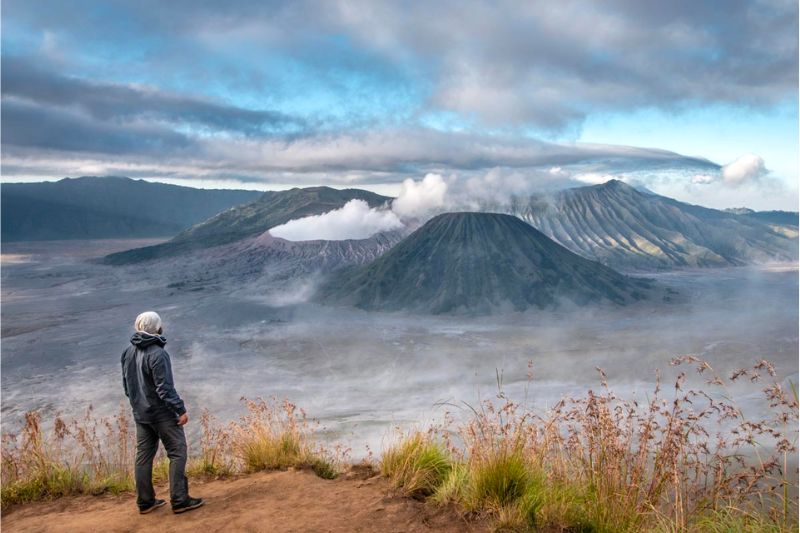 Kỳ vĩ núi lửa Bromo ở phía đông đảo Java Indonesia 5