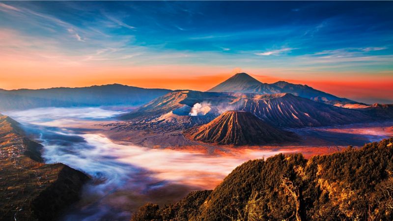 Kỳ vĩ núi lửa Bromo ở phía đông đảo Java Indonesia 6