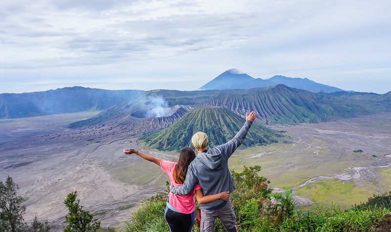 Kỳ vĩ núi lửa Bromo ở phía đông đảo Java Indonesia 11