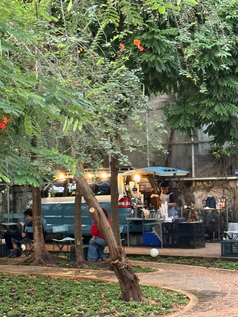 Trụ sở tạm Nhà văn hóa Thanh Niên, biệt thự cổ thơ mộng giữa trung tâm Sài Gòn 12