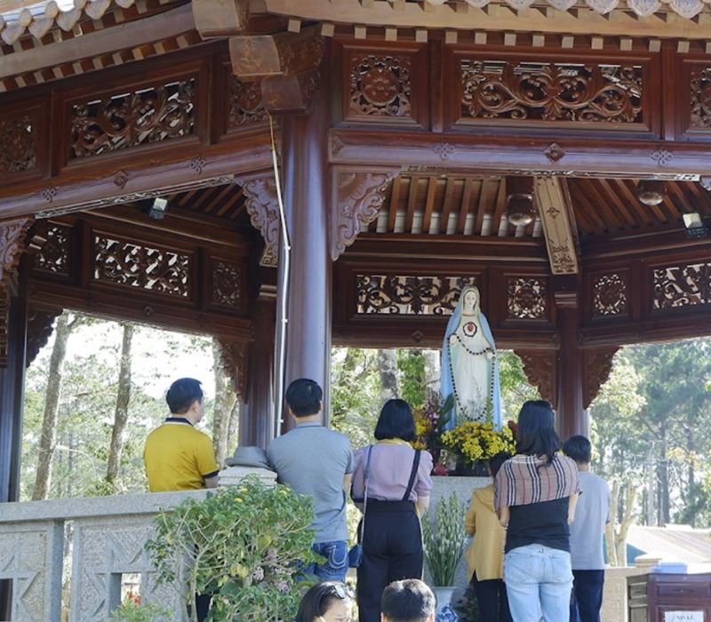 Ghé thăm Trung tâm hành hương Đức Mẹ Măng Đen nổi tiếng Kon Tum 8