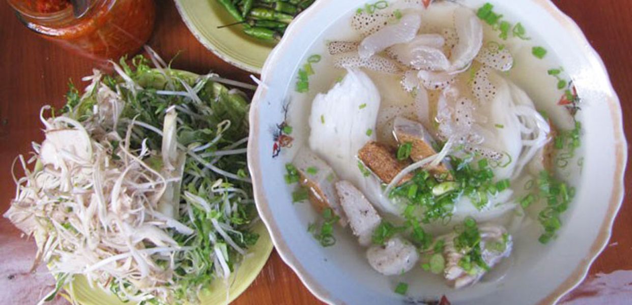 Truy lùng top 10 quán bún sứa Nha Trang thu hút hàng ngàn du khách 8