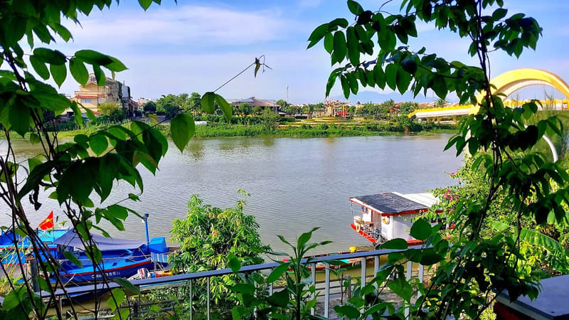 U Cafe Hoi An, điểm hẹn bên bờ sông Thu Bồn 8