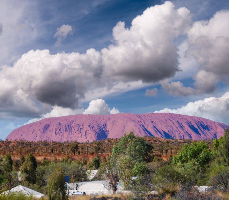 Uluru, bí mật và vẻ đẹp ẩn giấu của vùng sa mạc đỏ nước Úc 2