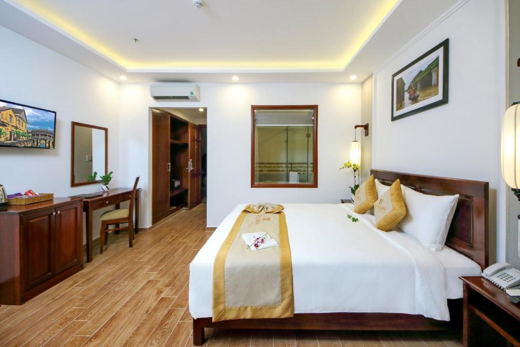 Uptown Hoi An Hotel - Sở hữu hồ bơi tuyệt đẹp trên sân thượng khiến bạn phải choáng ngợp 5