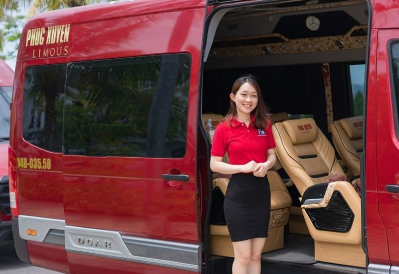 Nhà xe Phúc Xuyên: Dòng xe Limousine chất lượng hiện đại 10