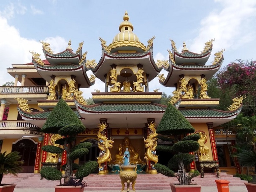 Vãn cảnh Chùa Thái Sơn núi Cậu với kiến trúc phương Đông đặc sắc 6