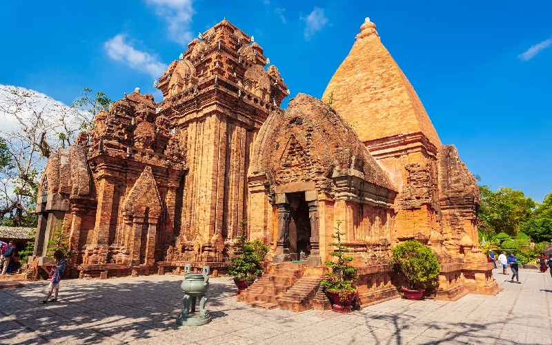 Văn hóa Chăm Pa từ ngàn năm đến di sản sống còn hôm nay 6
