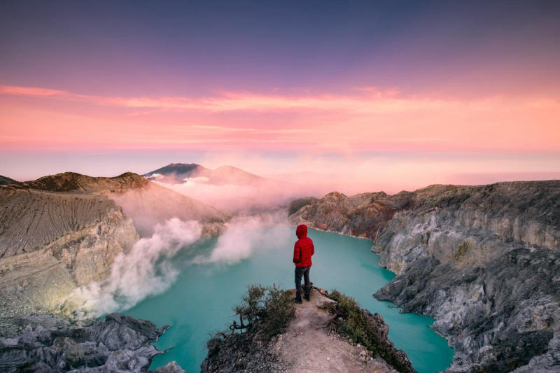 Ngỡ ngàng trước vẻ đẹp siêu thực của Kawah Ijen tại Indonesia 3