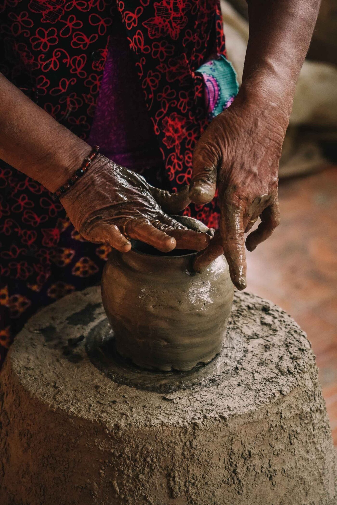Về Làng gốm Bàu Trúc khám phá nghệ thuật làm gốm không cần bàn xoay 5