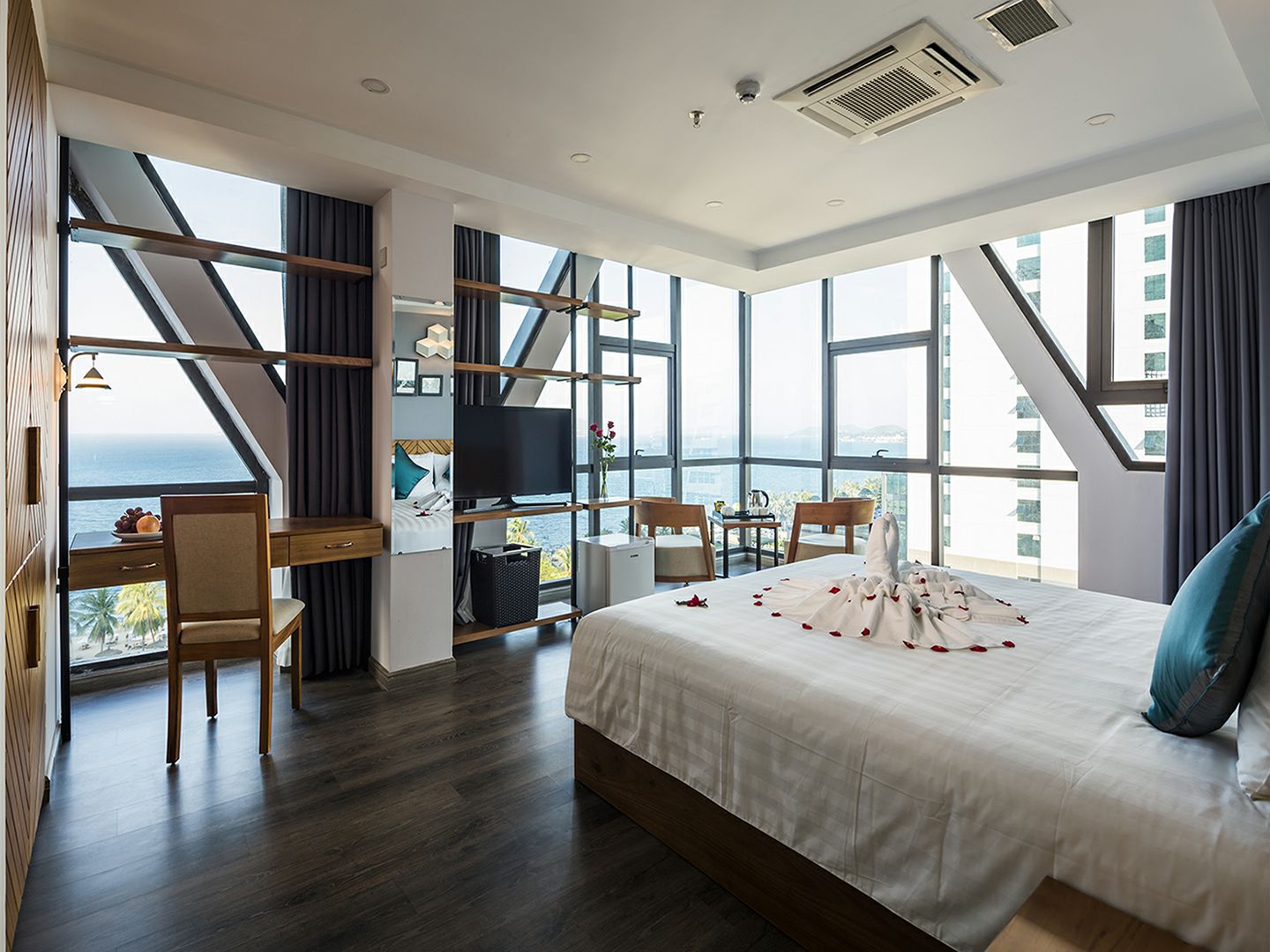 Venue Hotel Nha Trang, lối kiến trúc đón trọn làn gió tươi mát 8