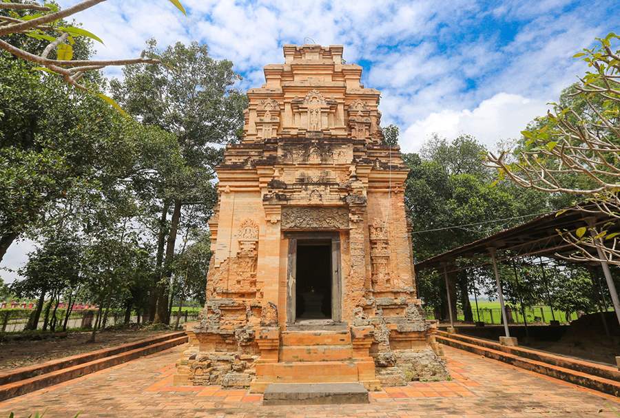Viếng thăm tháp cổ Bình Thạnh hơn nghìn năm tuổi ở Tây Ninh 2