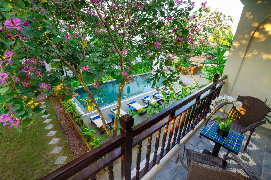 Hoi An Village Villas - Khách sạn 3 sao nổi tiếng nhờ bữa tiệc BBQ bên bể bơi 9
