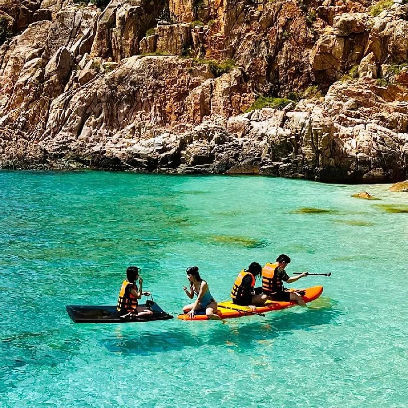 Khám phá vịnh Vĩnh Hy: Viên ngọc xanh hoang sơ ở Ninh Thuận 8