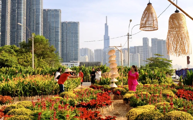 Check-in nhanh 3 vườn hoa tết đẹp, miễn phí tại TPHCM 13