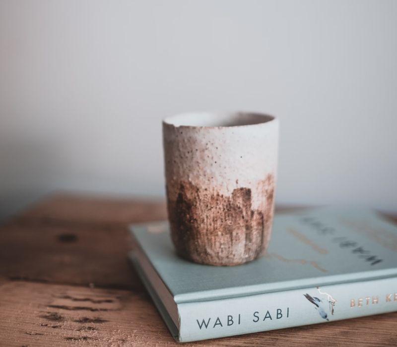 Wabi Sabi: Khi cái đẹp nằm trong sự cũ kỹ, rạn vỡ và mộc mạc 2