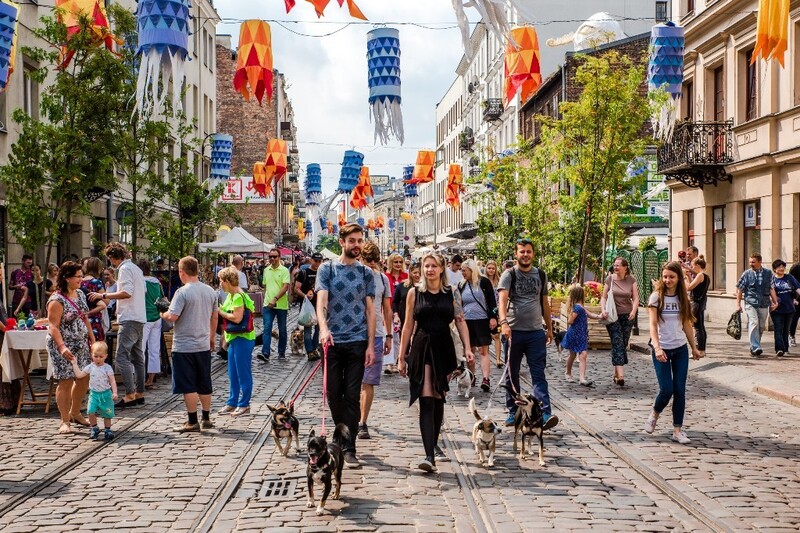 Du lịch Warsaw, thủ đô Ba Lan được tái sinh một cách kỳ diệu 8