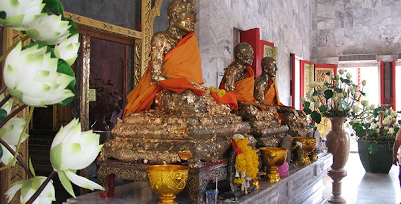 Wat Chalong, cổ tự nguy nga, linh thiêng tại Phuket 5