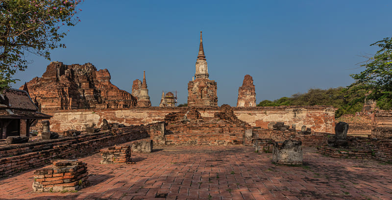 Theo dòng lịch sử khám phá Wat Mahathat tại Ayutthaya 6