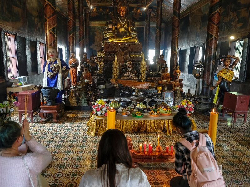 Wat Phnom, nét văn hóa tâm linh nổi bật của thủ đô Phnom Penh 7