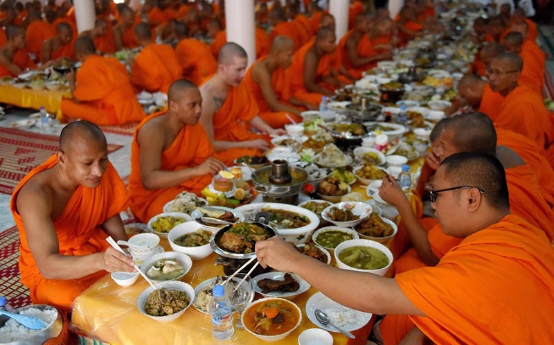 Wat Phnom, nét văn hóa tâm linh nổi bật của thủ đô Phnom Penh 10