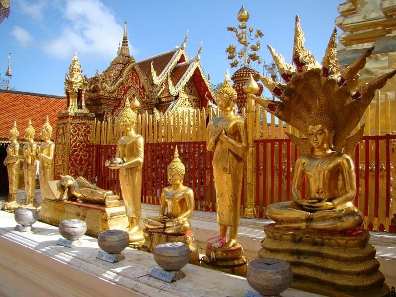 Linh thiêng cổ tự Wat Phrathat Doi Suthep, nơi lưu giữ xá lợi Đức Phật 8