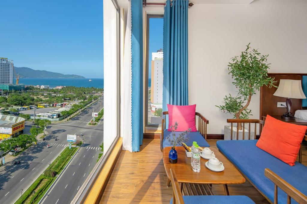 White Sand Hotel and Apartment, khách sạn đạt chuẩn quốc tế gần biển Mỹ Khê 9