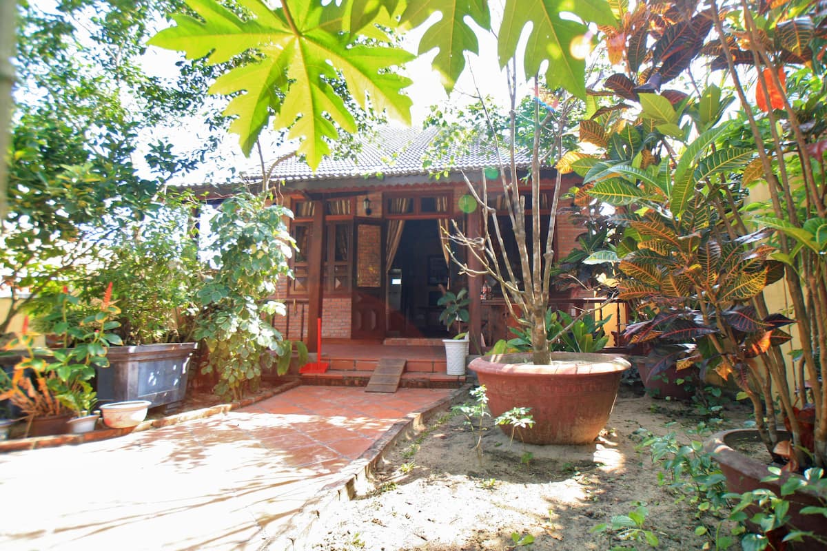 Wooden House Holiday Rental - Ngôi nhà ôm trọn thiên nhiên giữa lòng Hội An 2