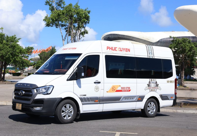 Nhà xe Phúc Xuyên: Dòng xe Limousine chất lượng hiện đại 5