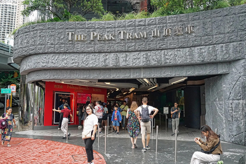 Cùng xe điện Peak Tram chinh phục du lịch Hong Kong 3