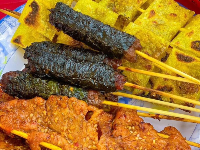 Xỏ lòi là gì? Top 7 quán xiên nướng Phú Yên đáng ghé 5