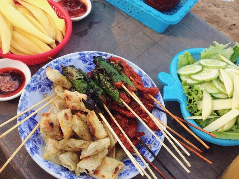 Xỏ lòi là gì? Top 7 quán xiên nướng Phú Yên đáng ghé 3