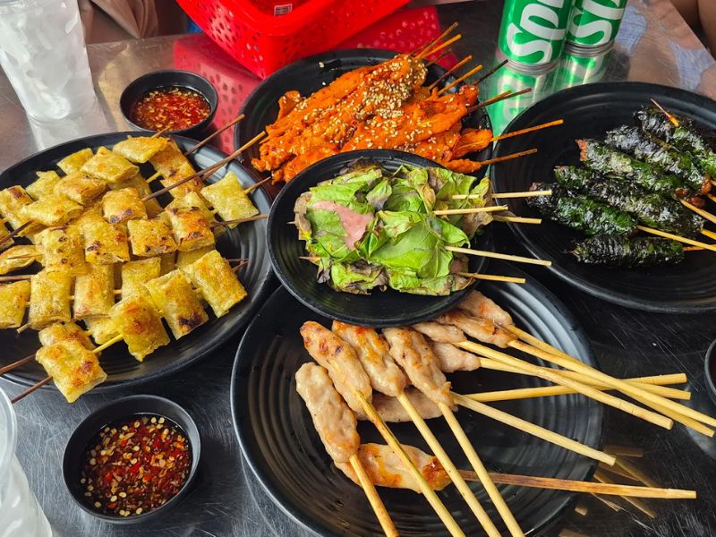 Xỏ lòi là gì? Top 7 quán xiên nướng Phú Yên đáng ghé 4