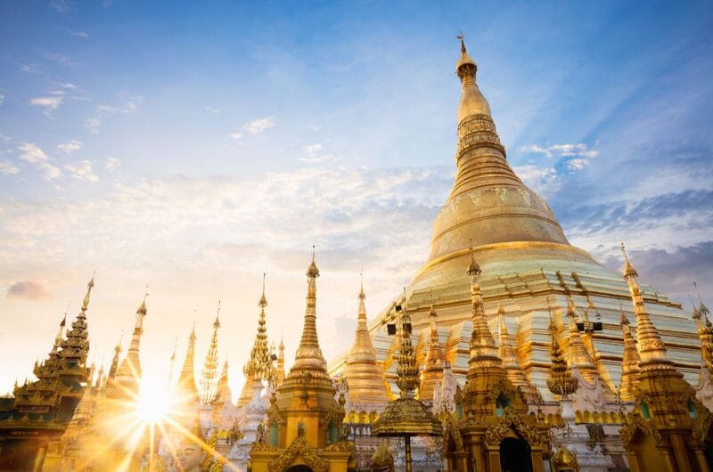 Du ngoạn đô thị Yangon mang đậm sắc màu văn hóa Myanmar 8