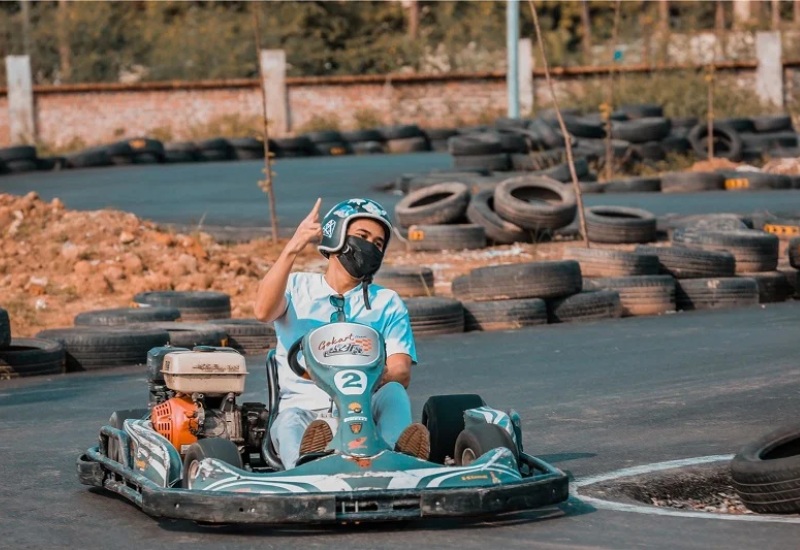 Đua xe Go Kart Hà Nội: loại hình giải trí độc đáo và hiện đại 5
