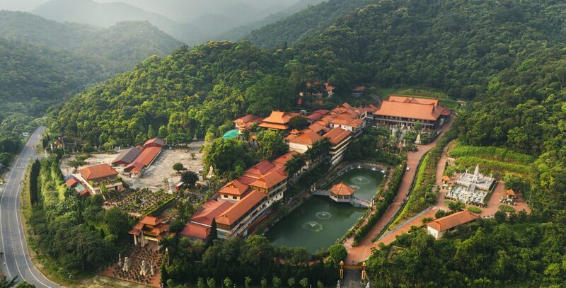 Khám phá quần thể khu di tích Yên Tử với lịch sử lâu đời 13