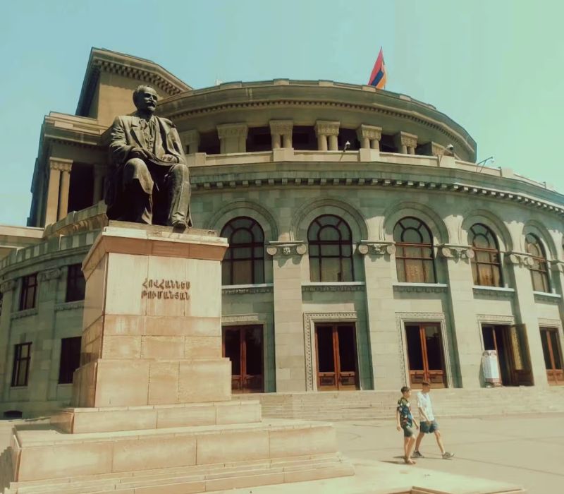 Cẩm nang du lịch Yerevan Armenia: Kinh nghiệm và trải nghiệm chi tiết 9