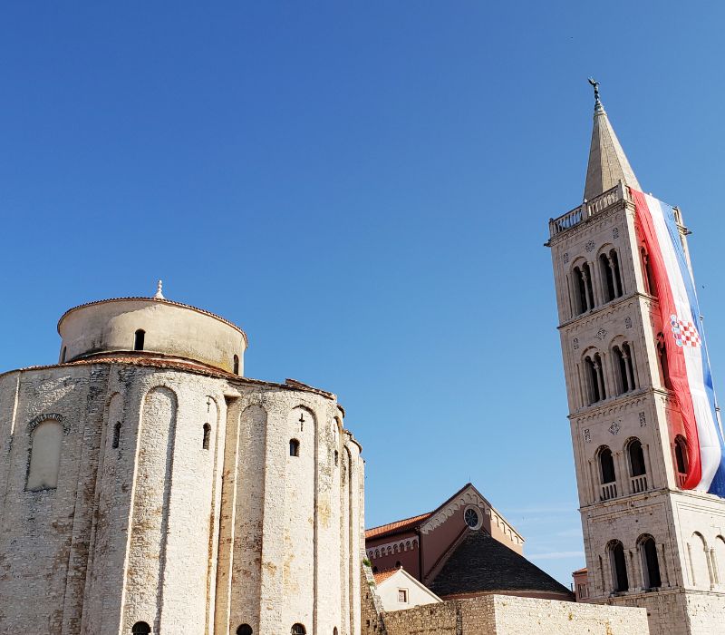 Du lịch Zadar Croatia, khám phá di sản và hoàng hôn ven biển Adriatic 13