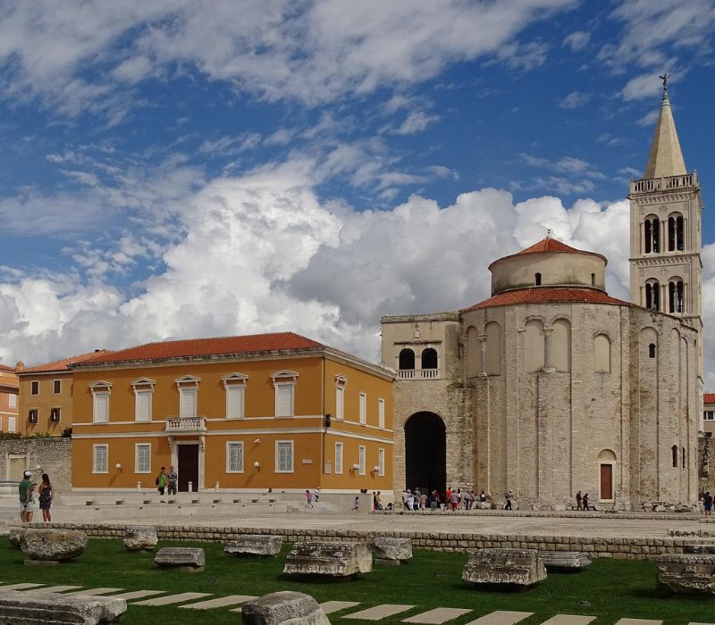 Du lịch Zadar Croatia, khám phá di sản và hoàng hôn ven biển Adriatic 14