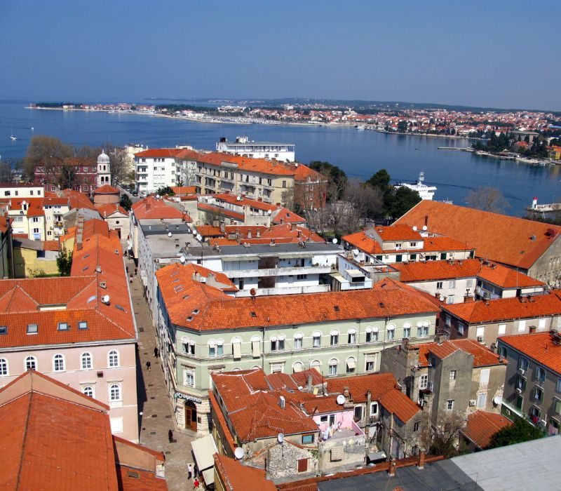 Du lịch Zadar Croatia, khám phá di sản và hoàng hôn ven biển Adriatic 16