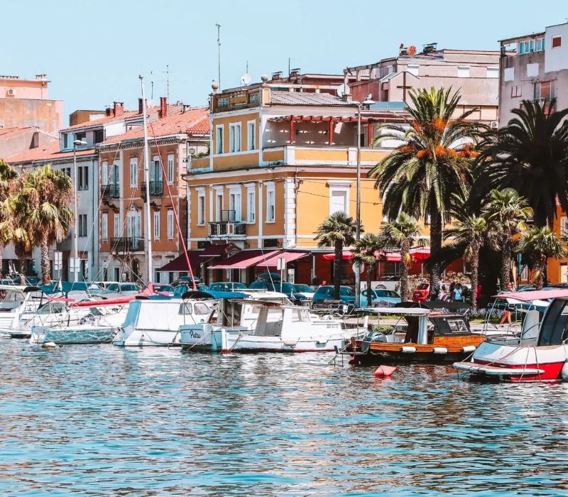 Du lịch Zadar Croatia, khám phá di sản và hoàng hôn ven biển Adriatic 5