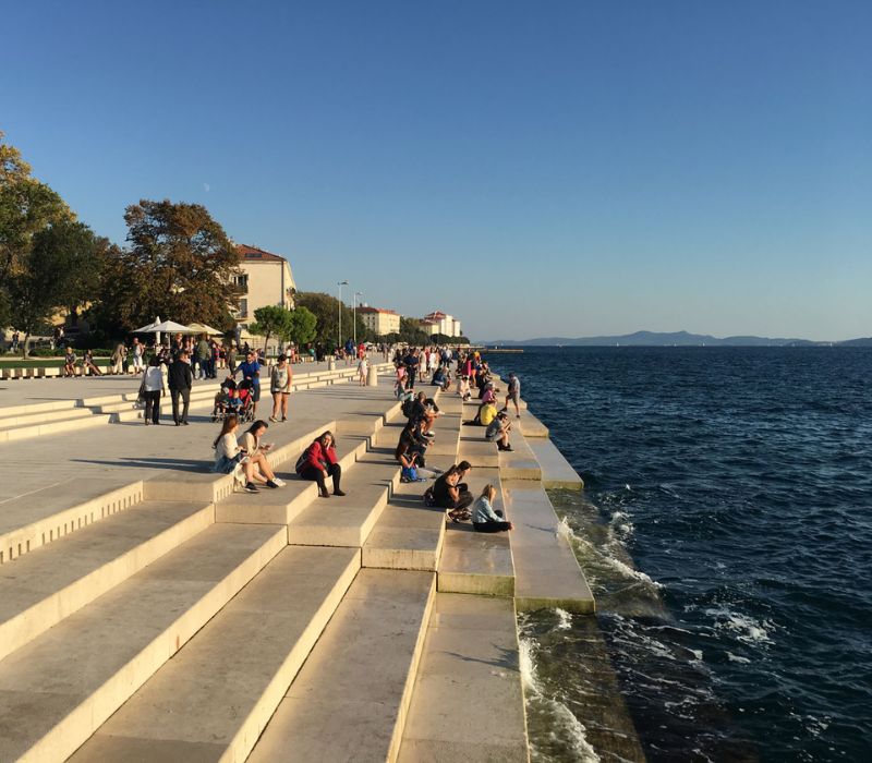 Du lịch Zadar Croatia, khám phá di sản và hoàng hôn ven biển Adriatic 9