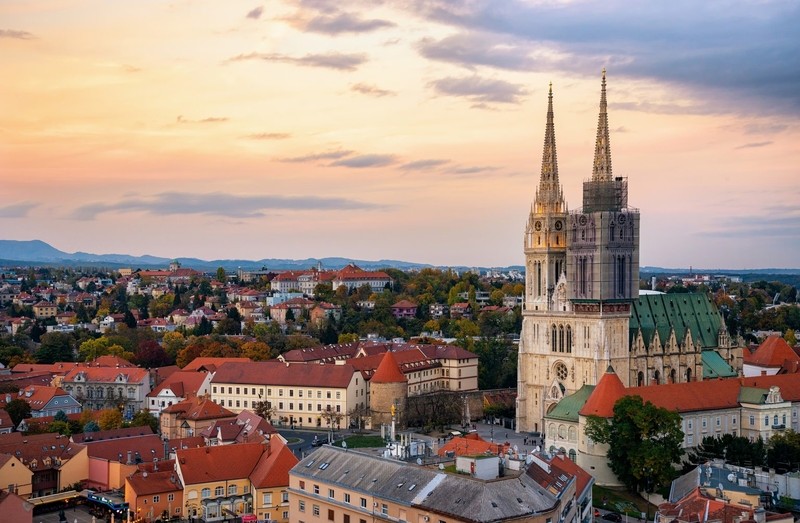 Du lịch Zagreb khám phá trái tim cổ kính của Croatia 2