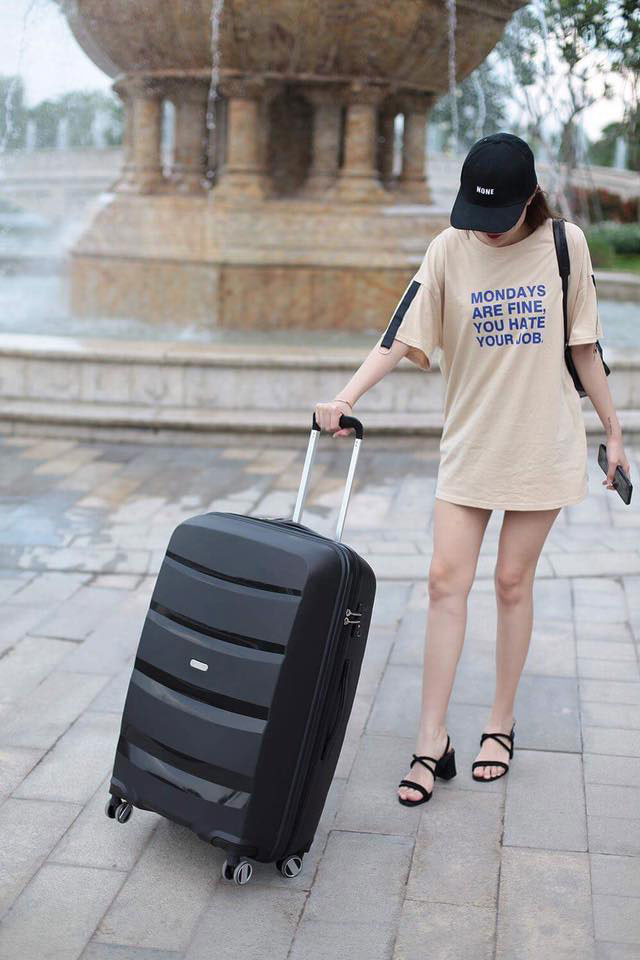 Đập tan nỗi lo vali bị hành hạ tại sân bay với vali ROVIGO ANAKIN