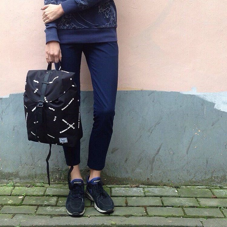 herschel-post-backpack-10021-01144-os-m-in-web