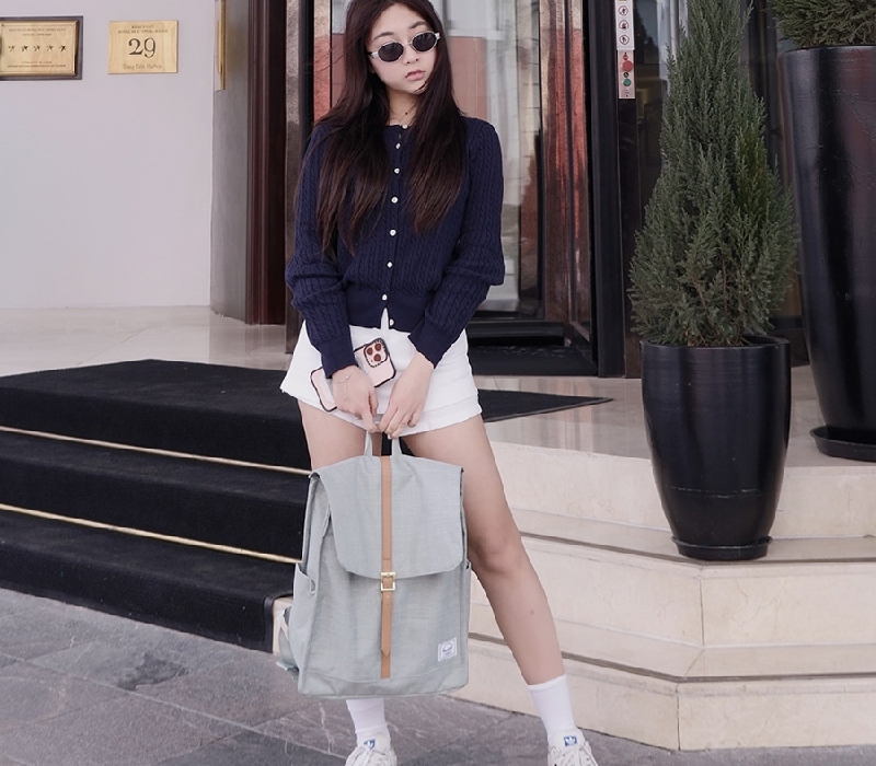 5 mẫu balo nhỏ Herschel tiện ích dành cho bạn trẻ hiện đại