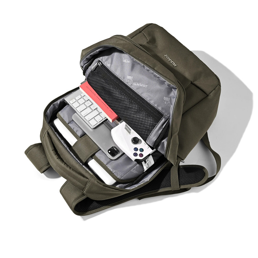 Top 9 balo bự sức chứa lớn, chống nước và bảo vệ cột sống tốt nhất 4